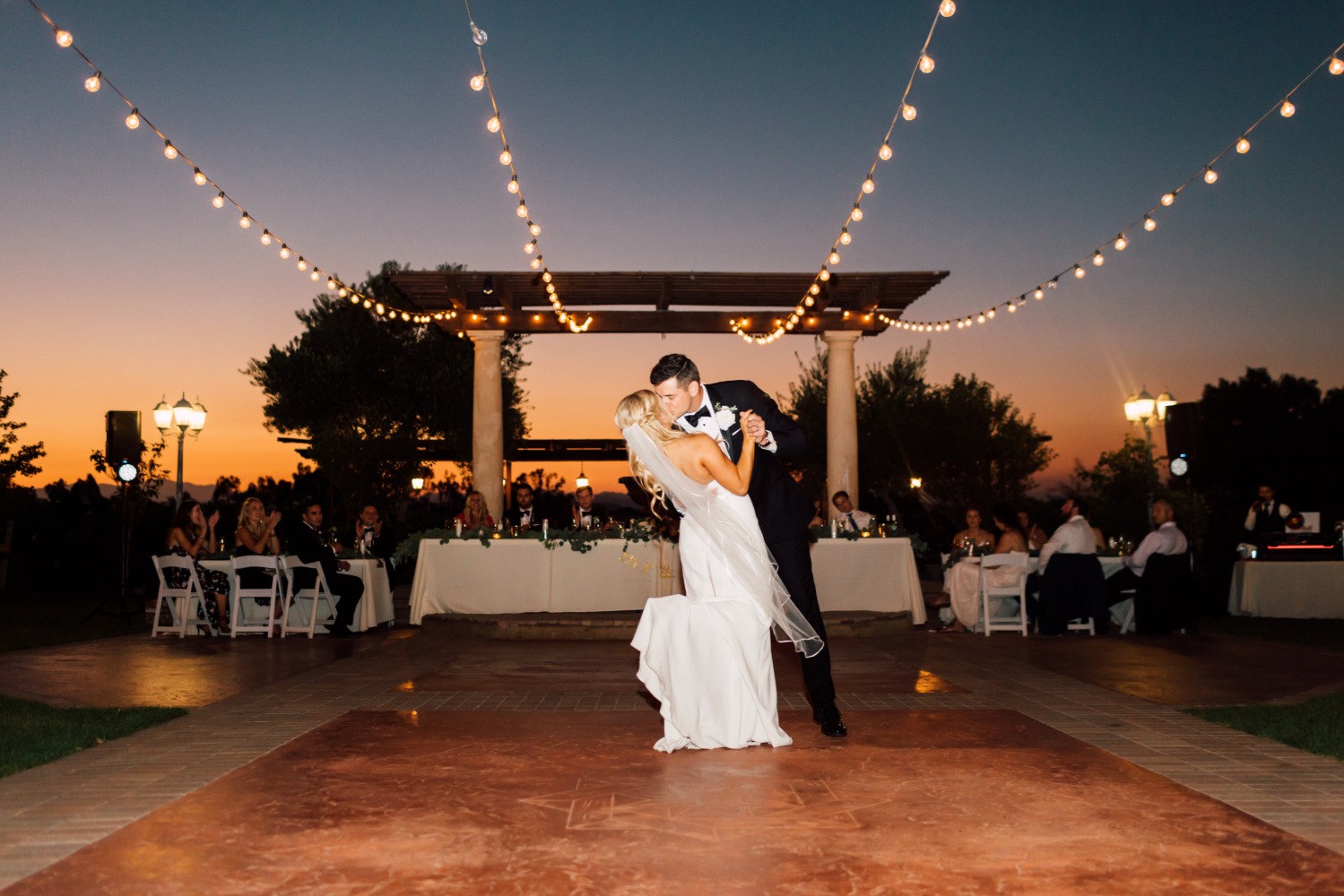 seven-stems-floral-design-_and_-events