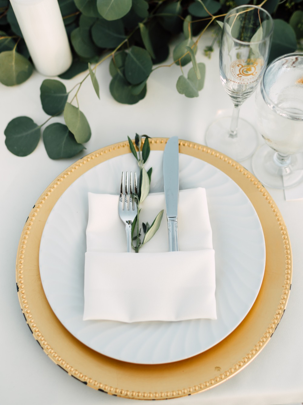 seven-stems-floral-design-_and_-events