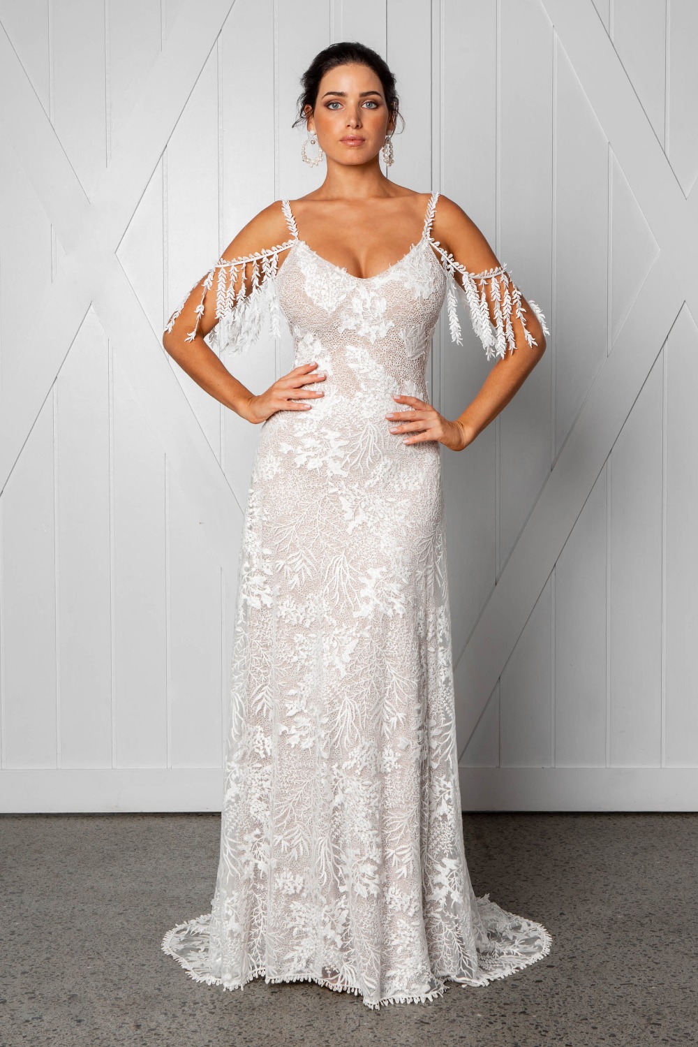 sol-wedding-dress-by-grace-loves-lace-1600-x-1067