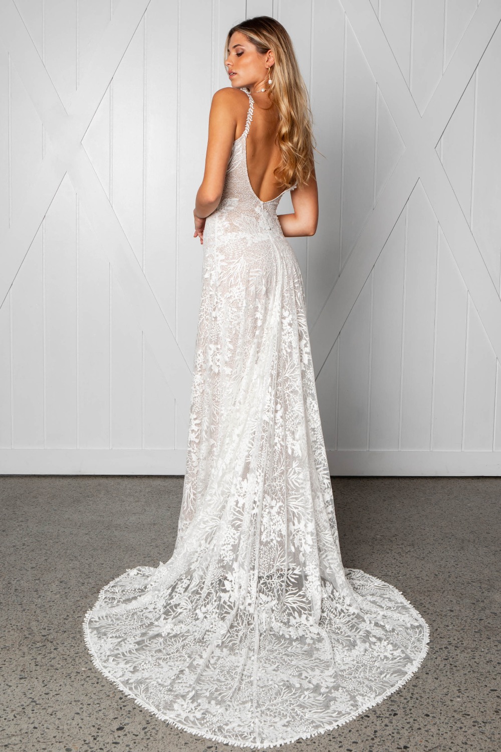 sol-wedding-dress-by-grace-loves-lace-1600-x-1067