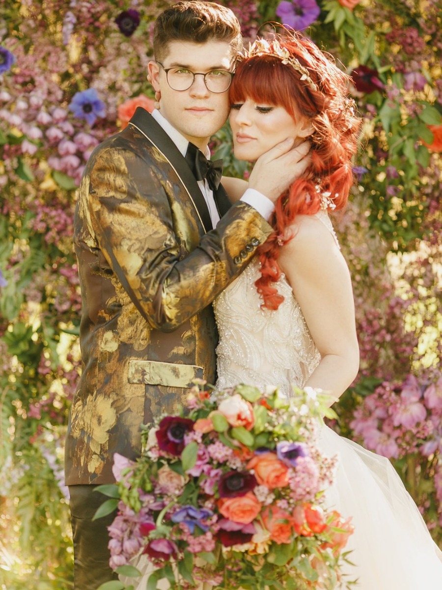 Stunning Botanical Wedding Ideas Inspired by a Heavenly Flower Farm