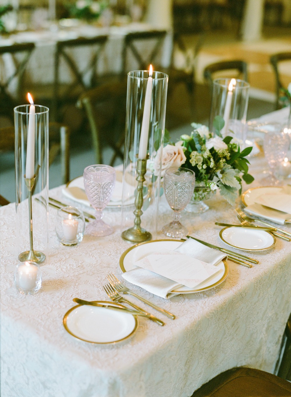 chic classic wedding table