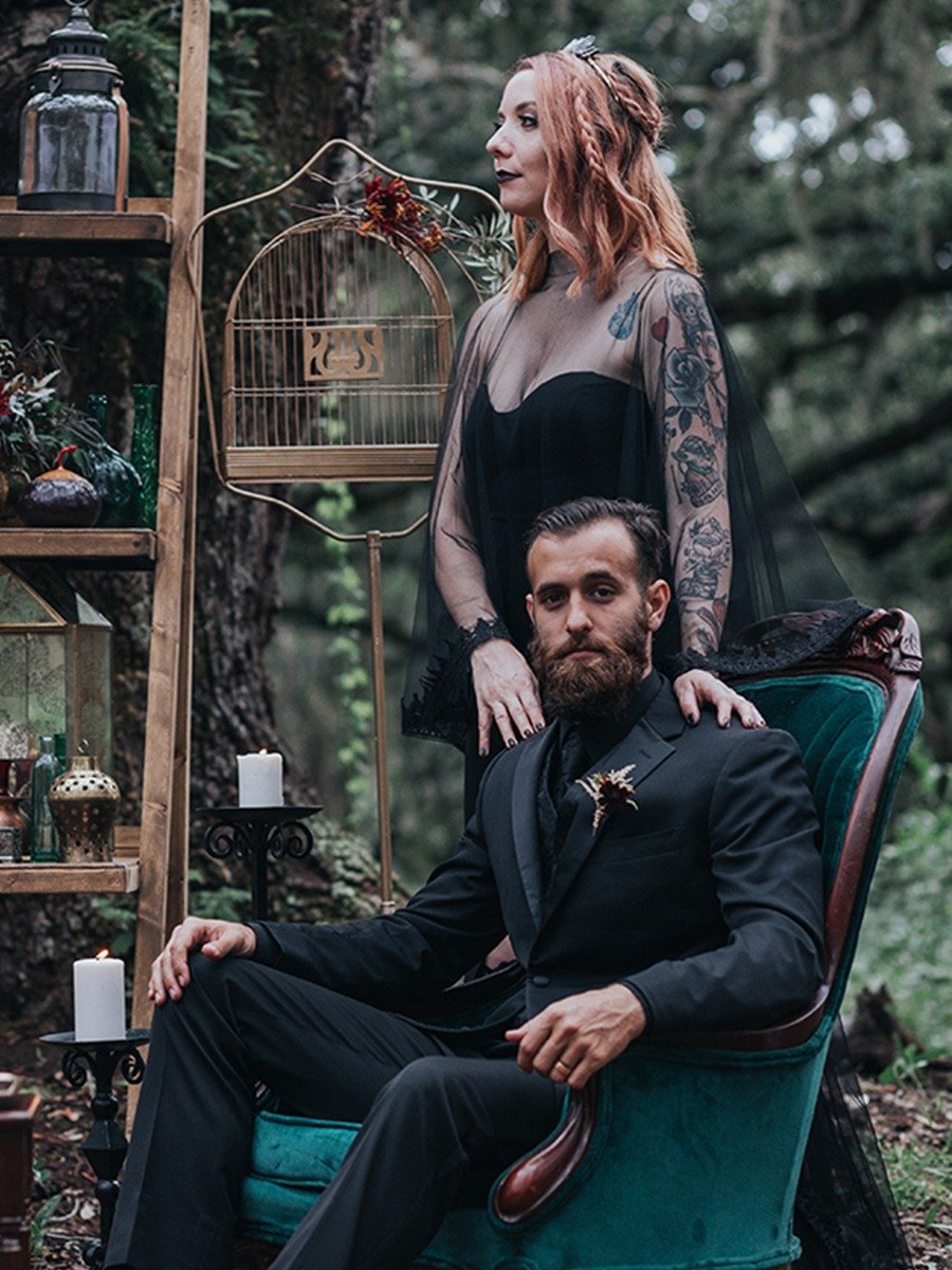 This Halloween Wedding Is A Haunting Good Time