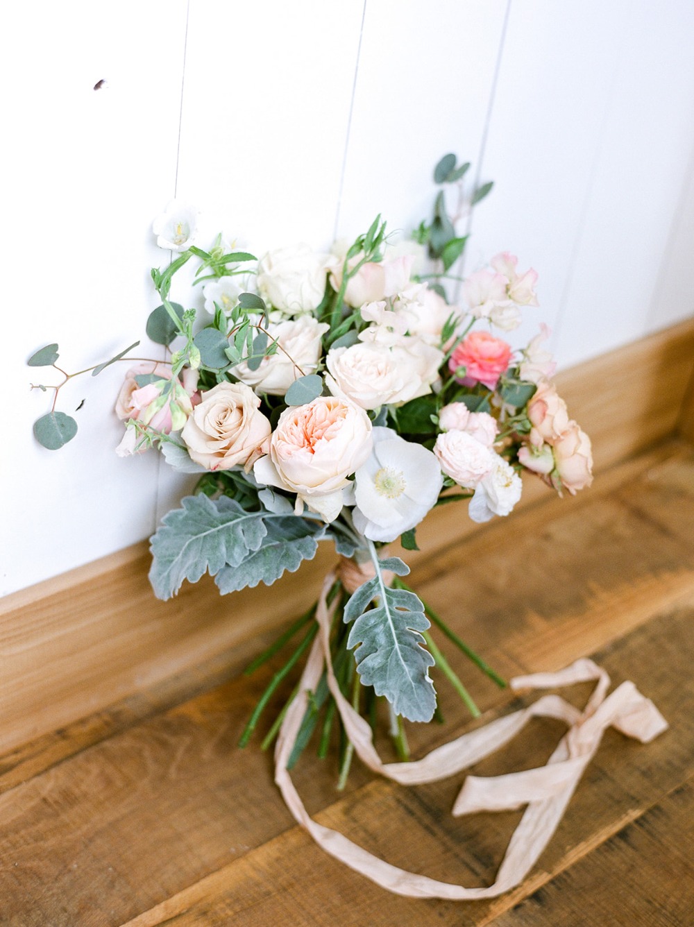 blush and white wedding bouquet