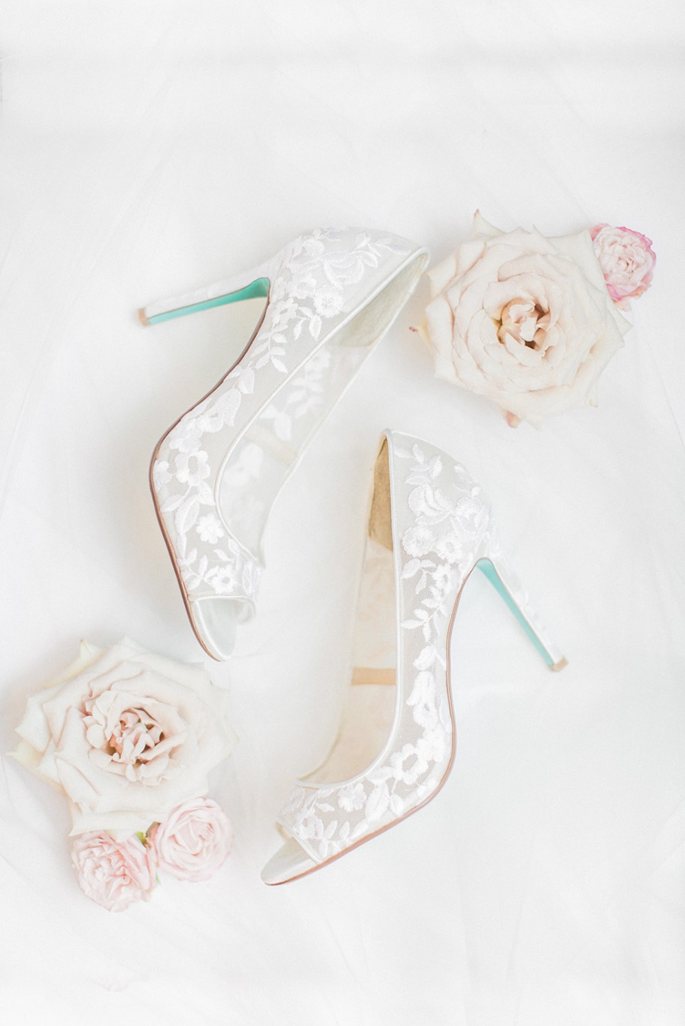 lacy wedding shoes