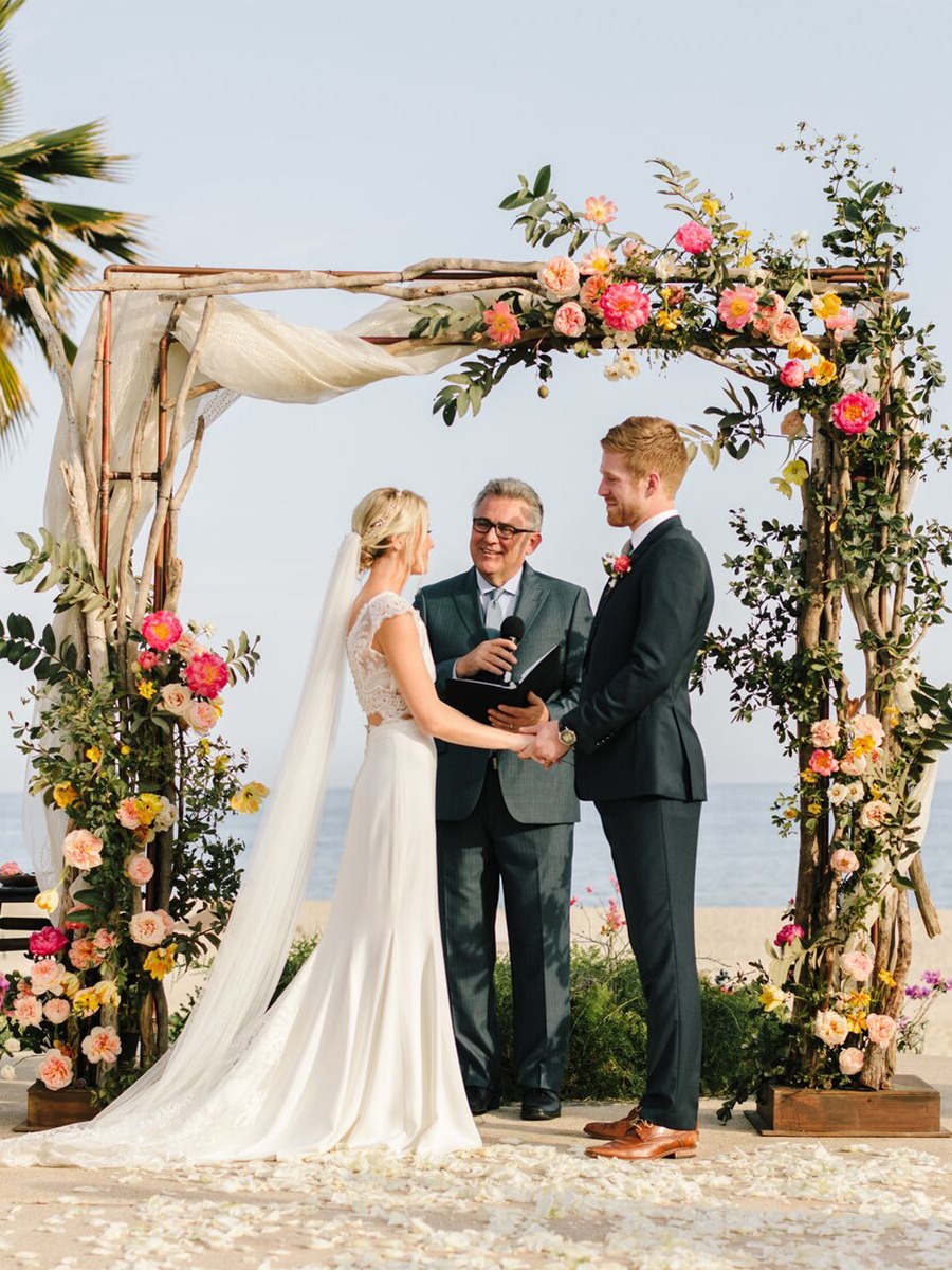 What Your Blush and White Wedding Could Look Like In Mexico