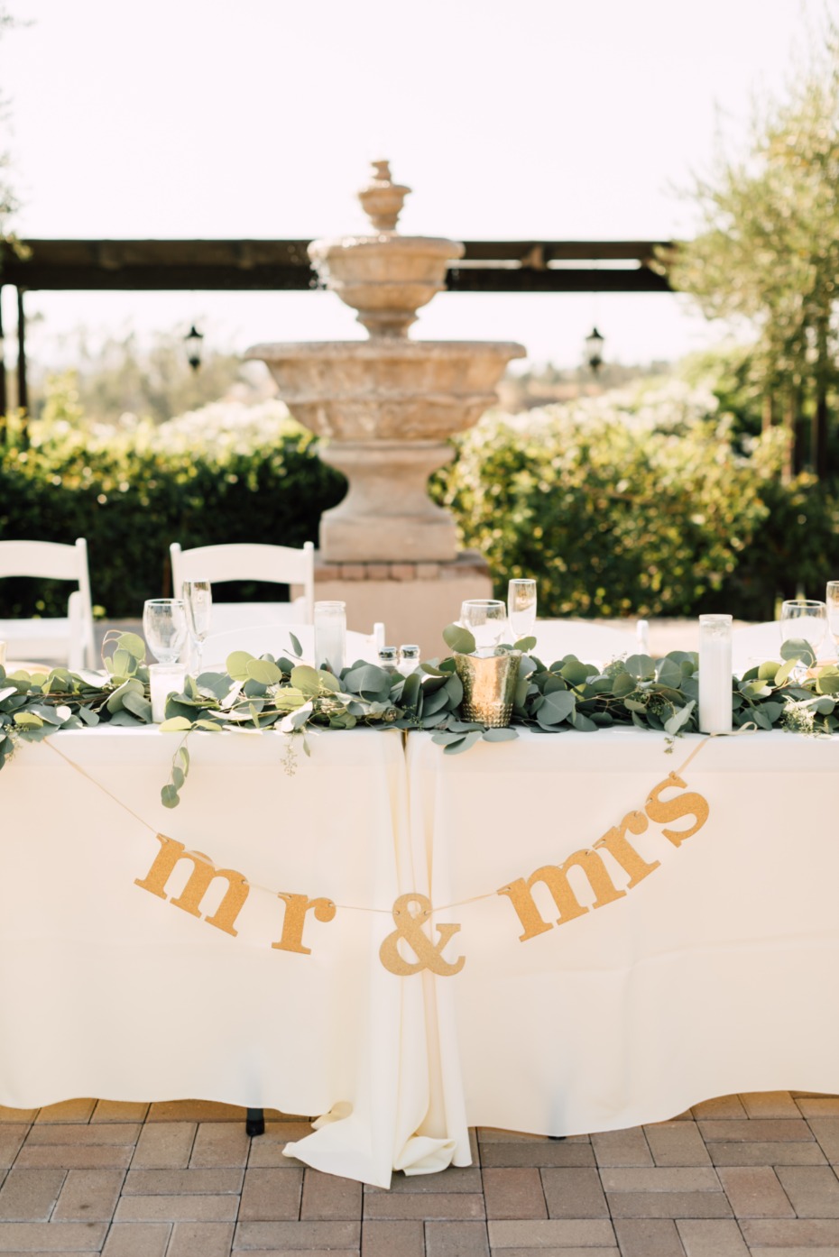 mr and mrs sign for head table