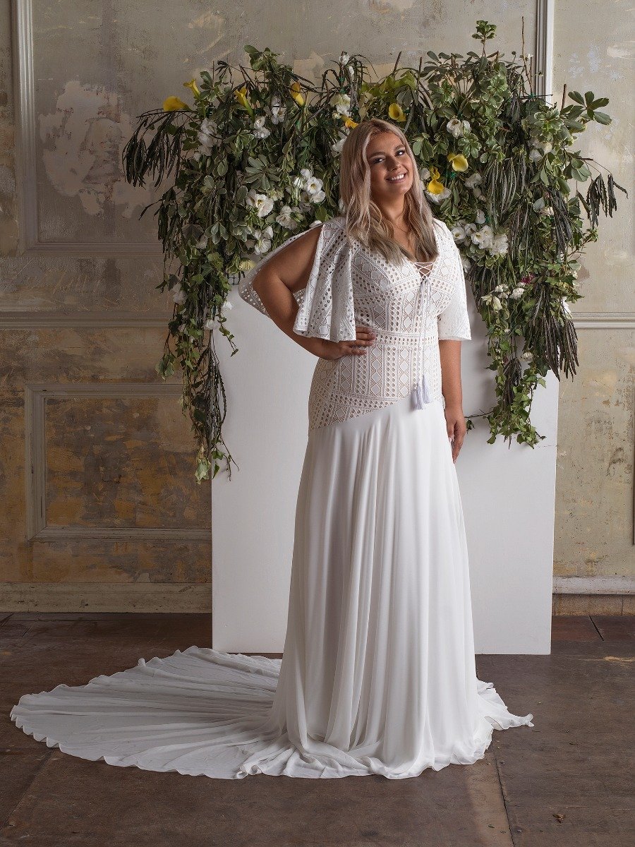 XO Curves Bridal Collection by Limor Rosen