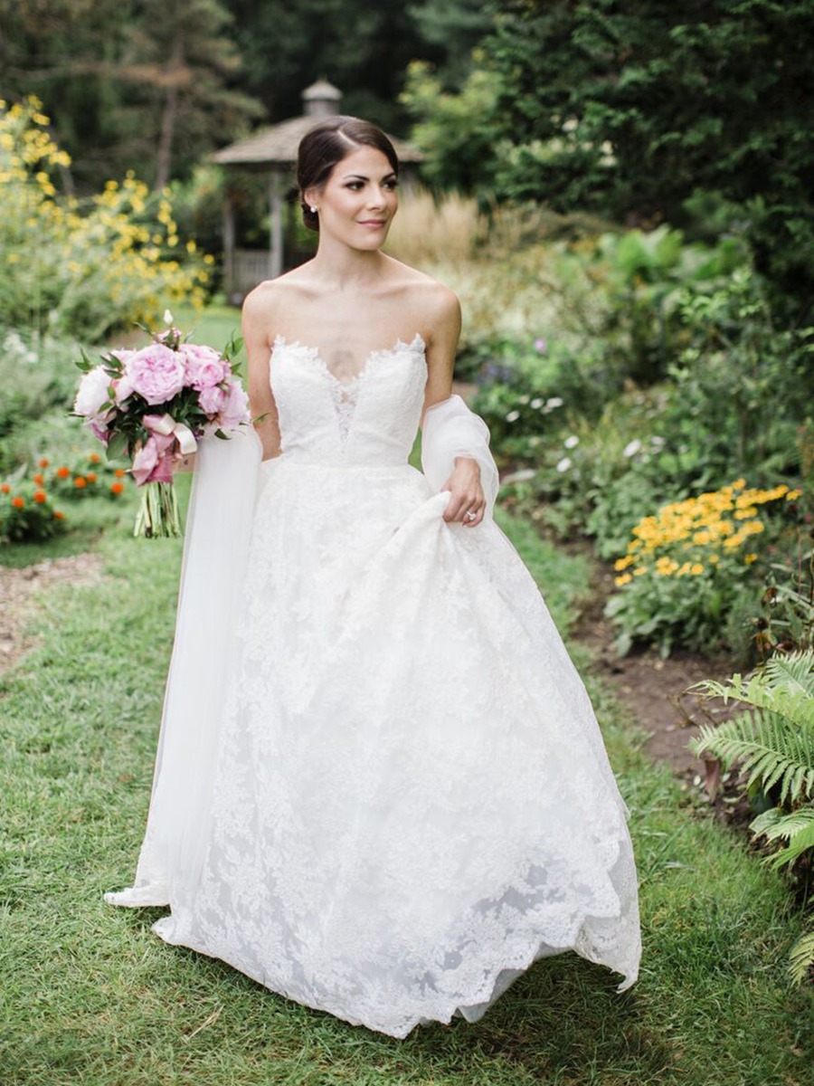 A Simple And Chic Grey and Pink Garden Wedding