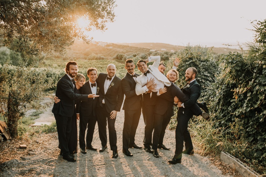 Funny groomsmen photo