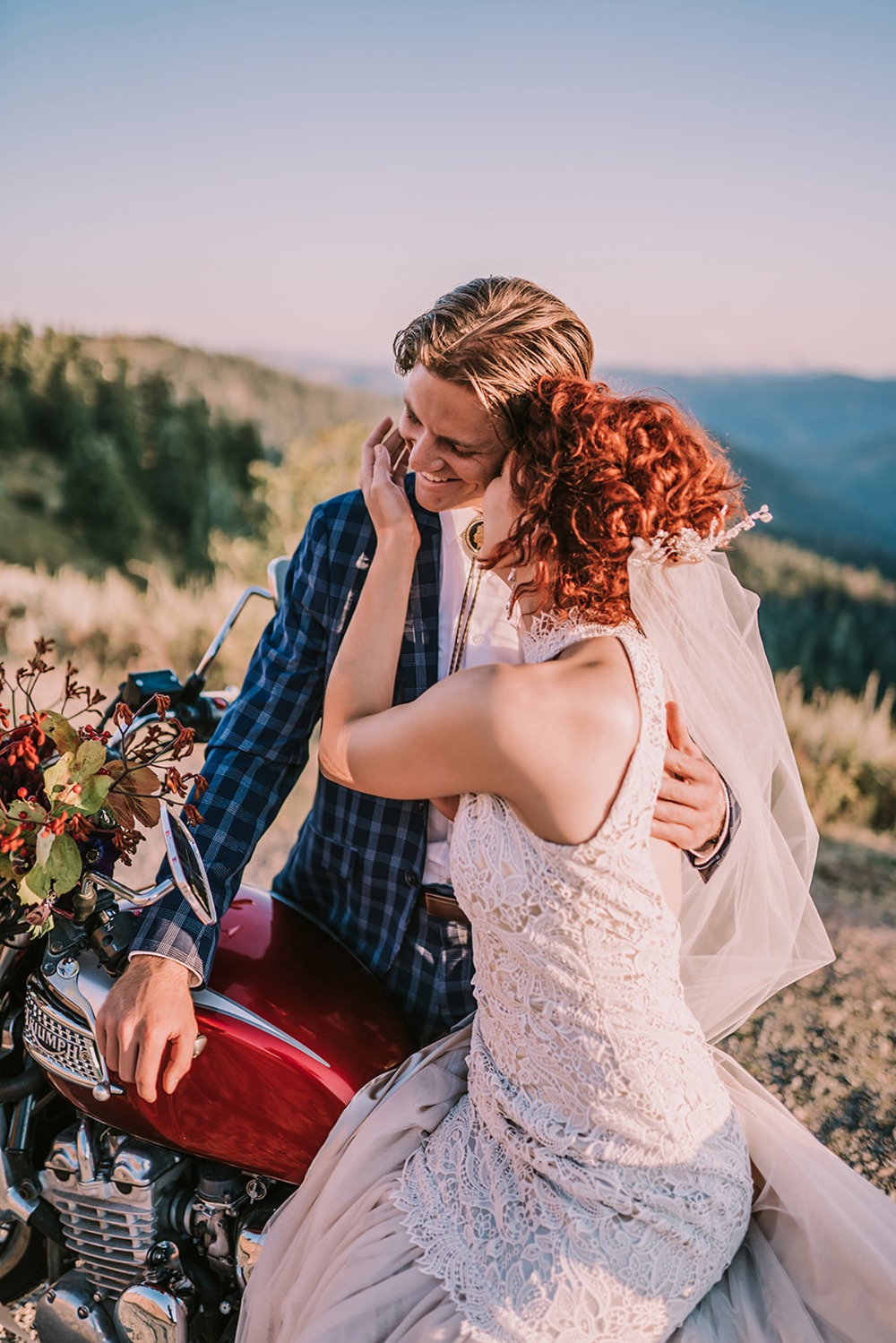betsy-couture-vintage-wedding-gowns