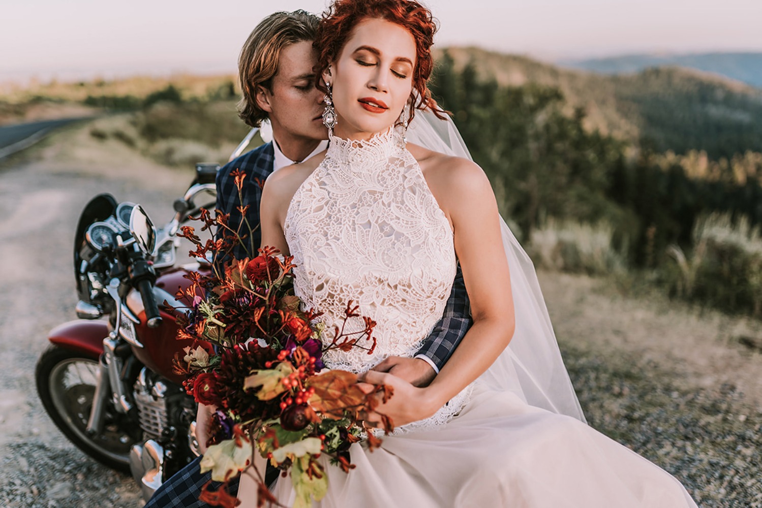 betsy-couture-vintage-wedding-gowns