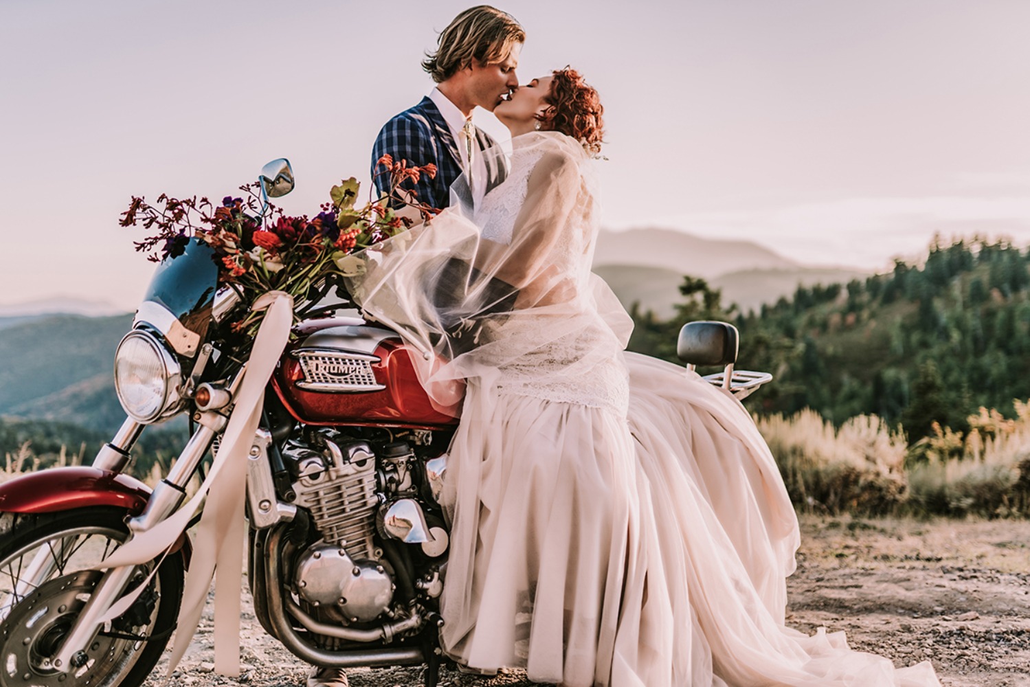 betsy-couture-vintage-wedding-gowns