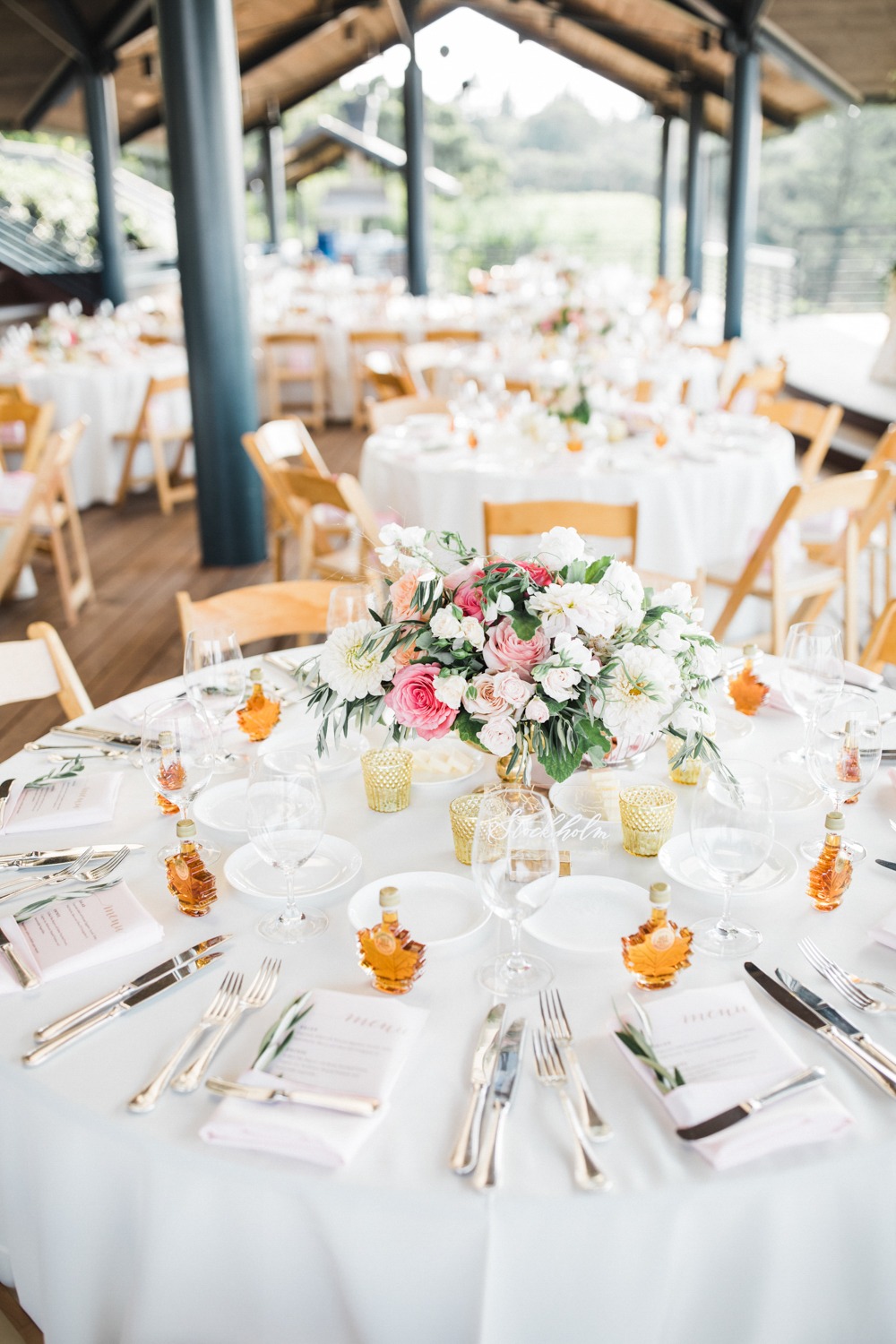gold and white wedding reception table