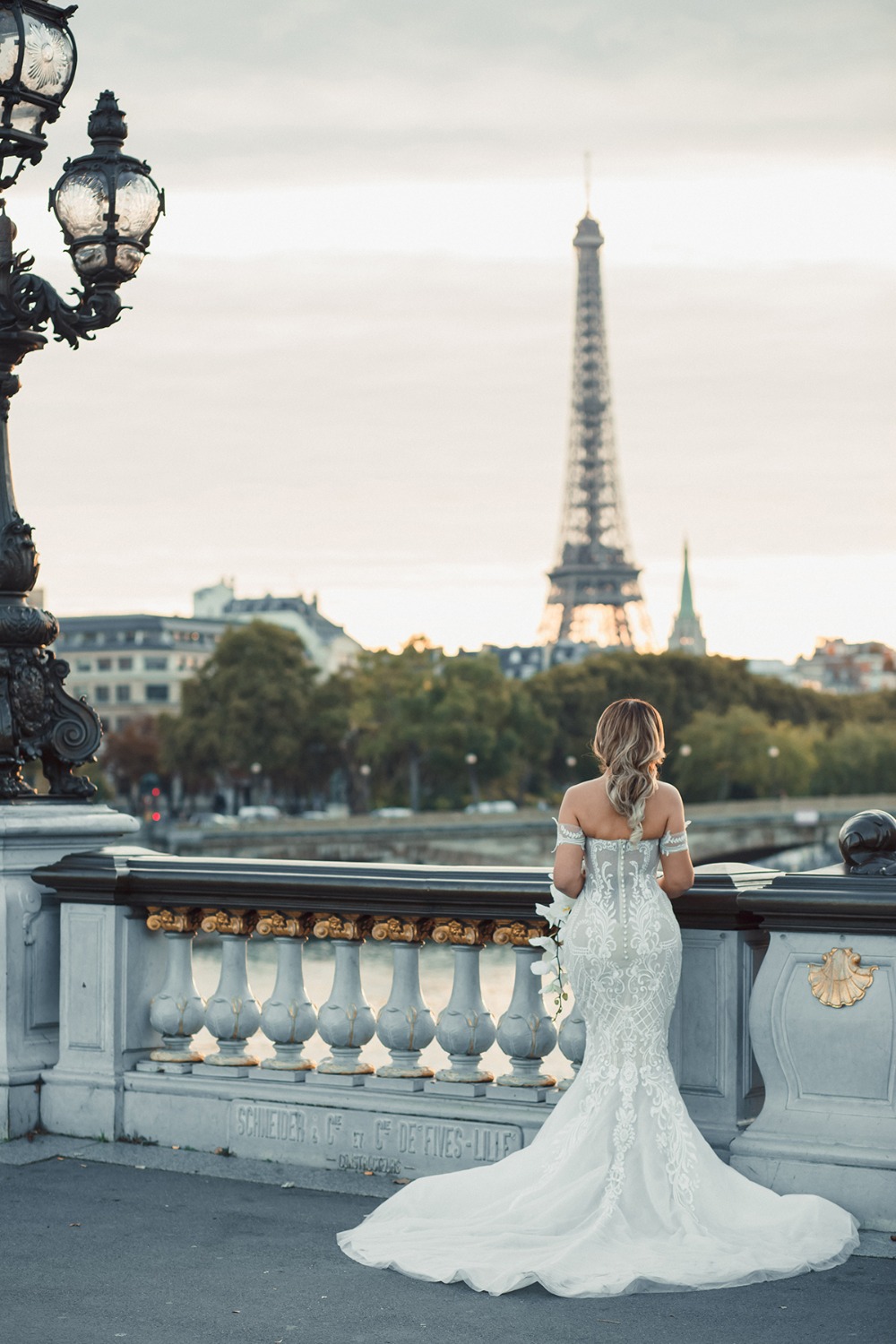 Bride in Paris