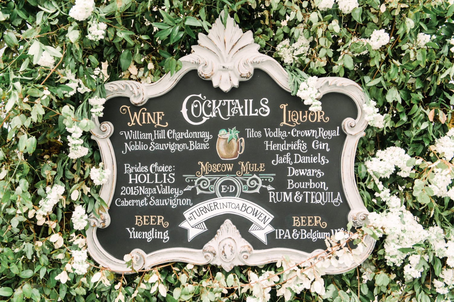 Cocktails wedding sign