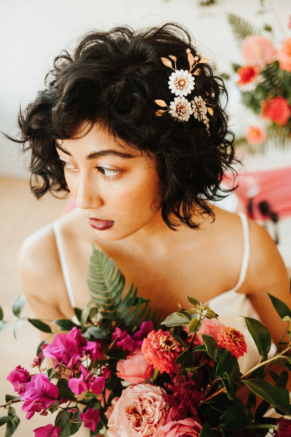 green-leaf-floral-design