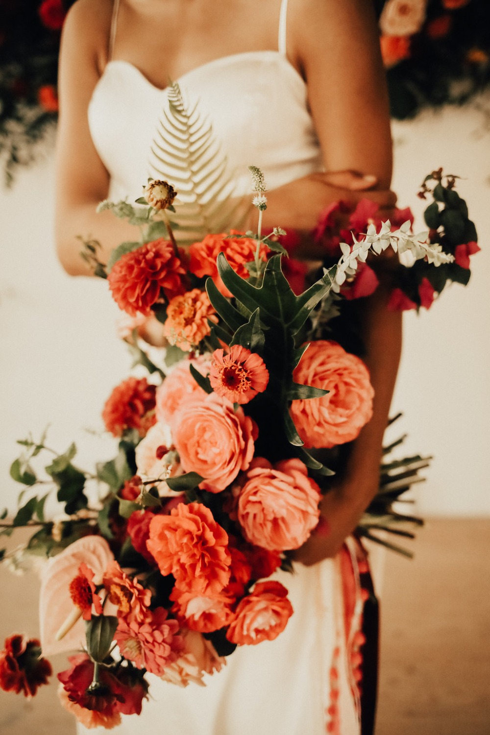 green-leaf-floral-design