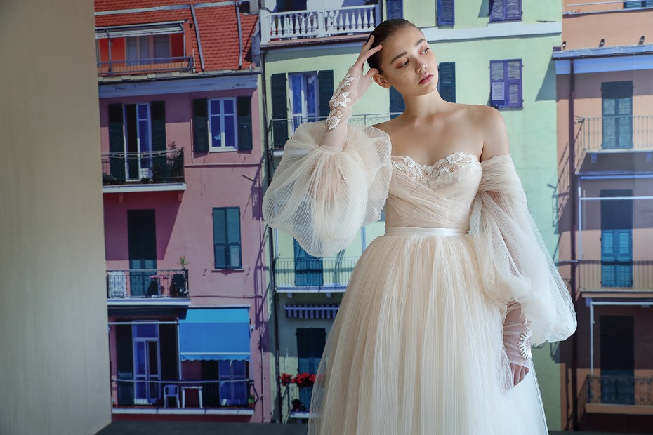 Galia Lahav Bellina Closeup