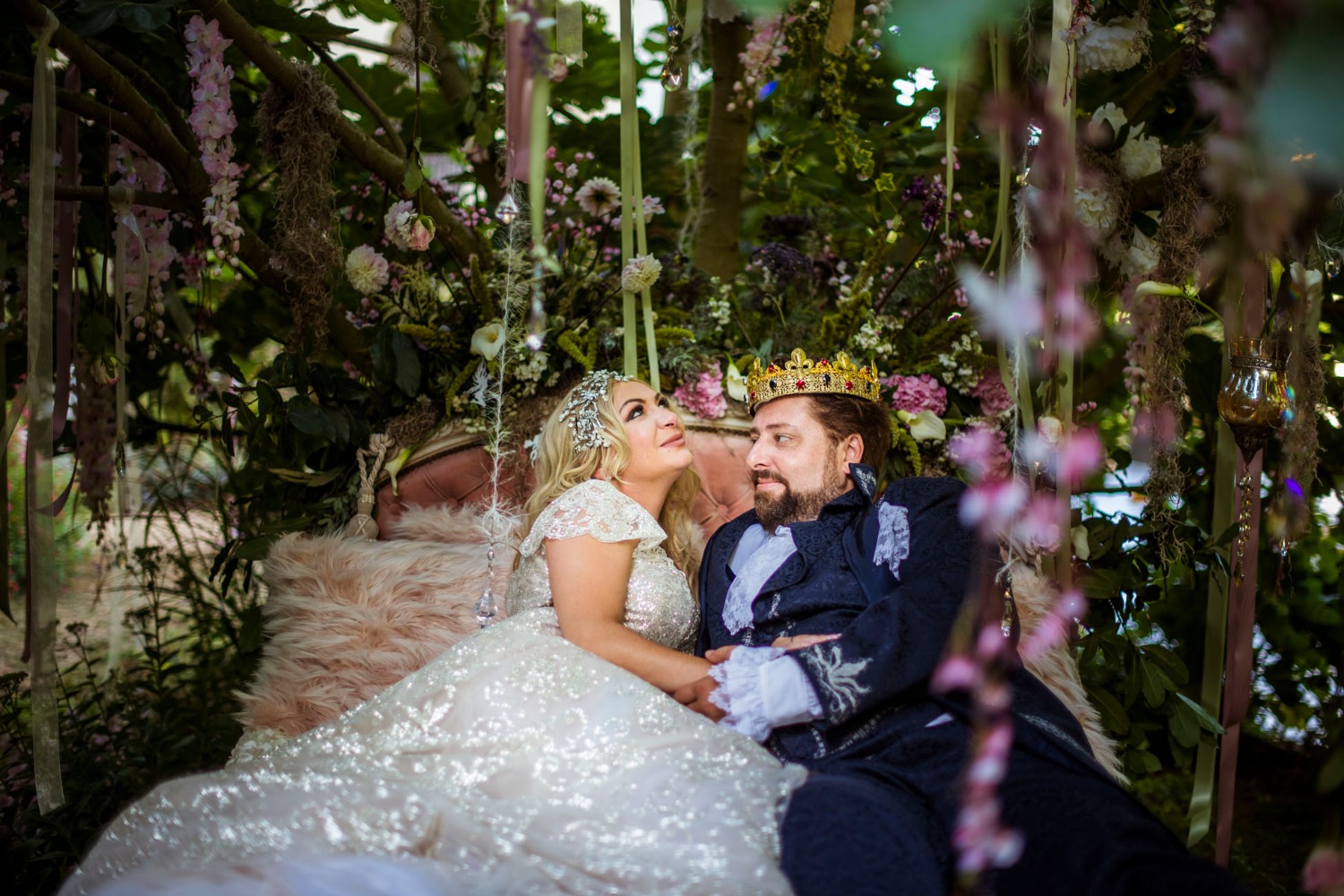 this-castle-wedding-is-mind-blowing