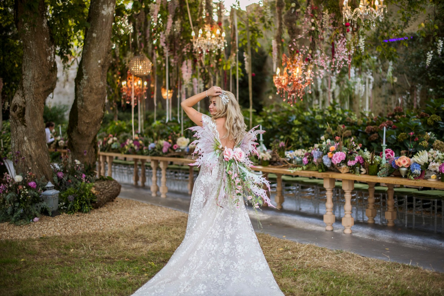 this-castle-wedding-is-mind-blowing