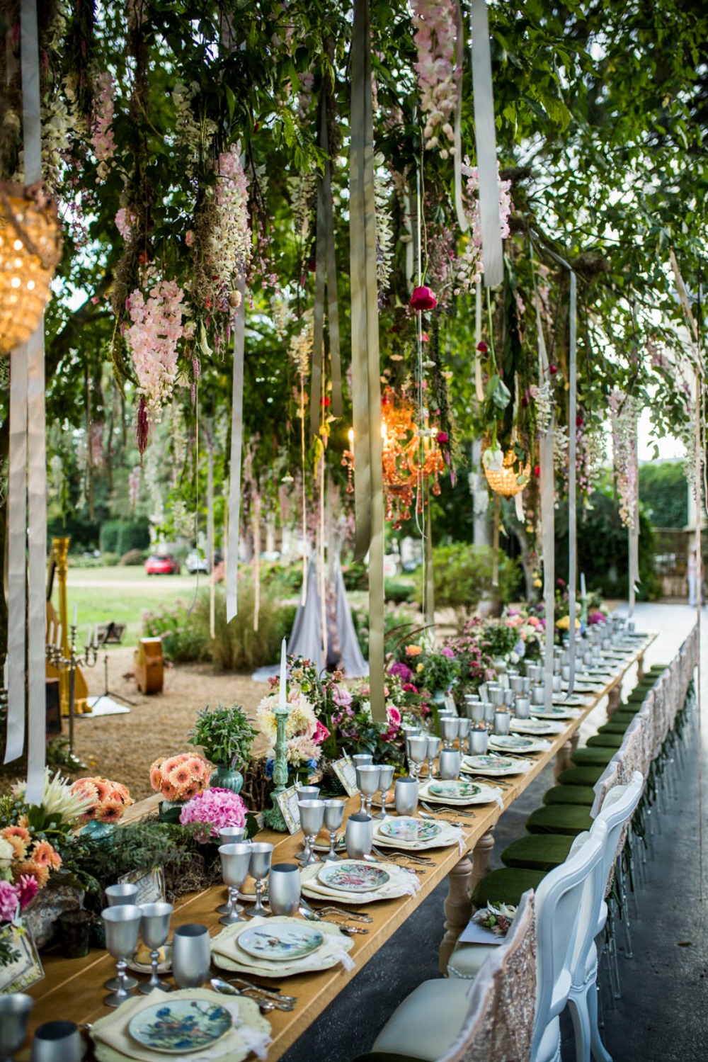 this-castle-wedding-is-mind-blowing