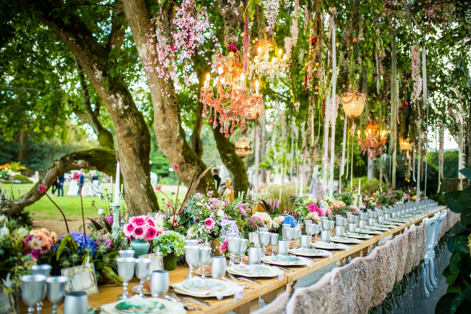 this-castle-wedding-is-mind-blowing