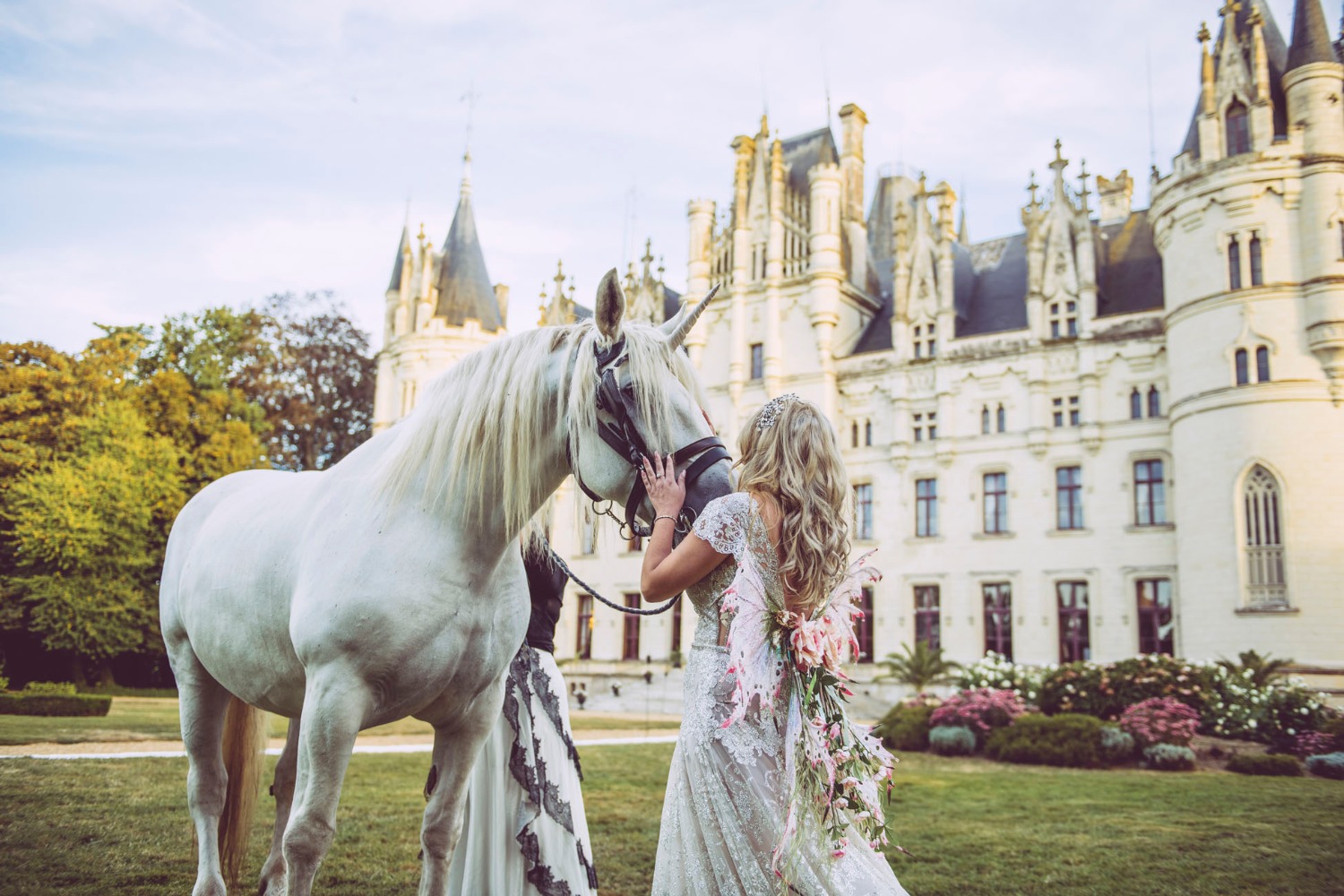 this-castle-wedding-is-mind-blowing