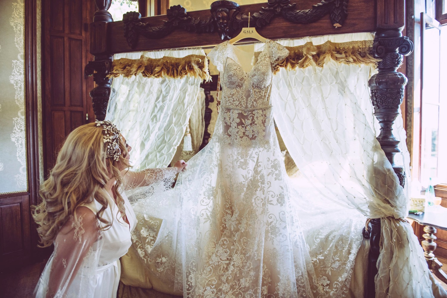 this-castle-wedding-is-mind-blowing