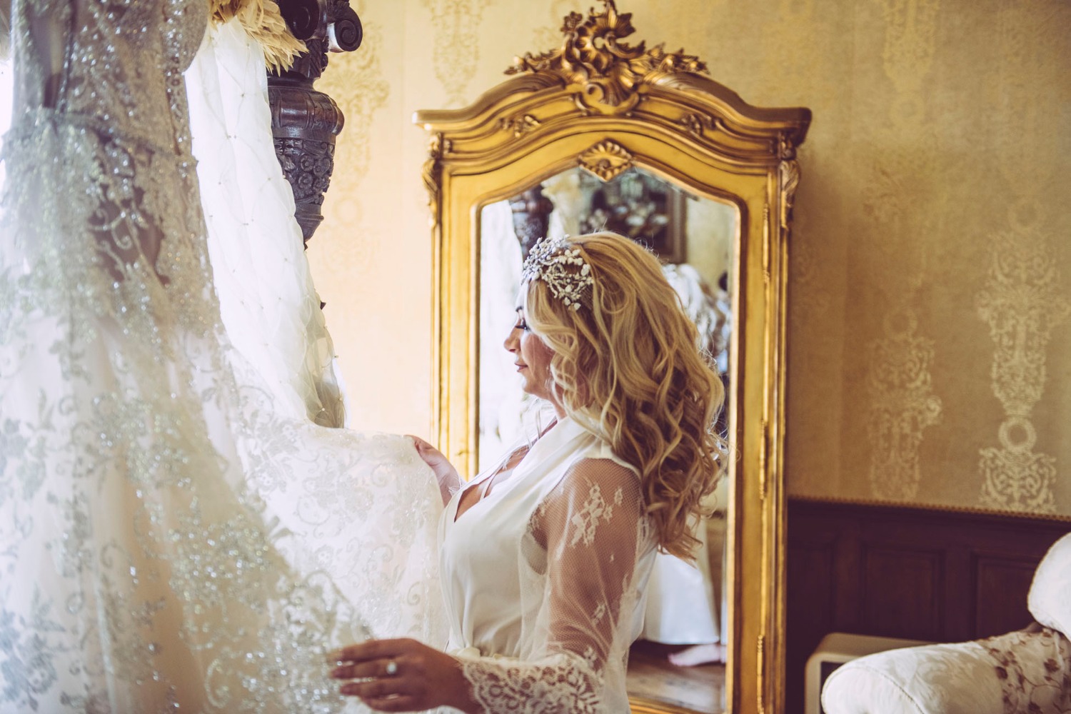 this-castle-wedding-is-mind-blowing