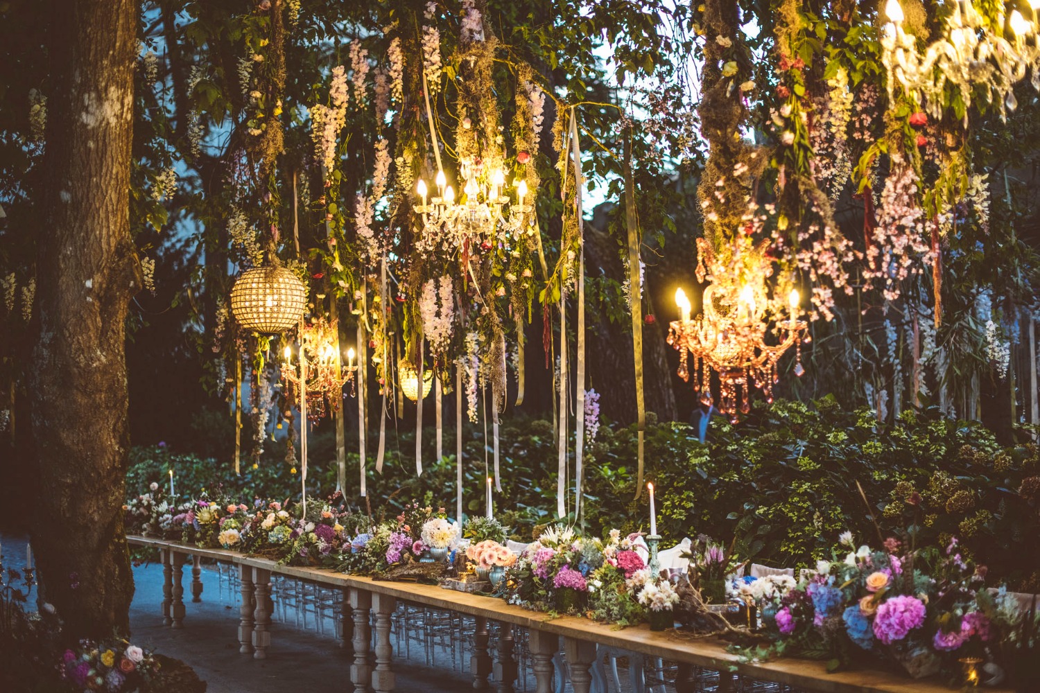 this-castle-wedding-is-mind-blowing
