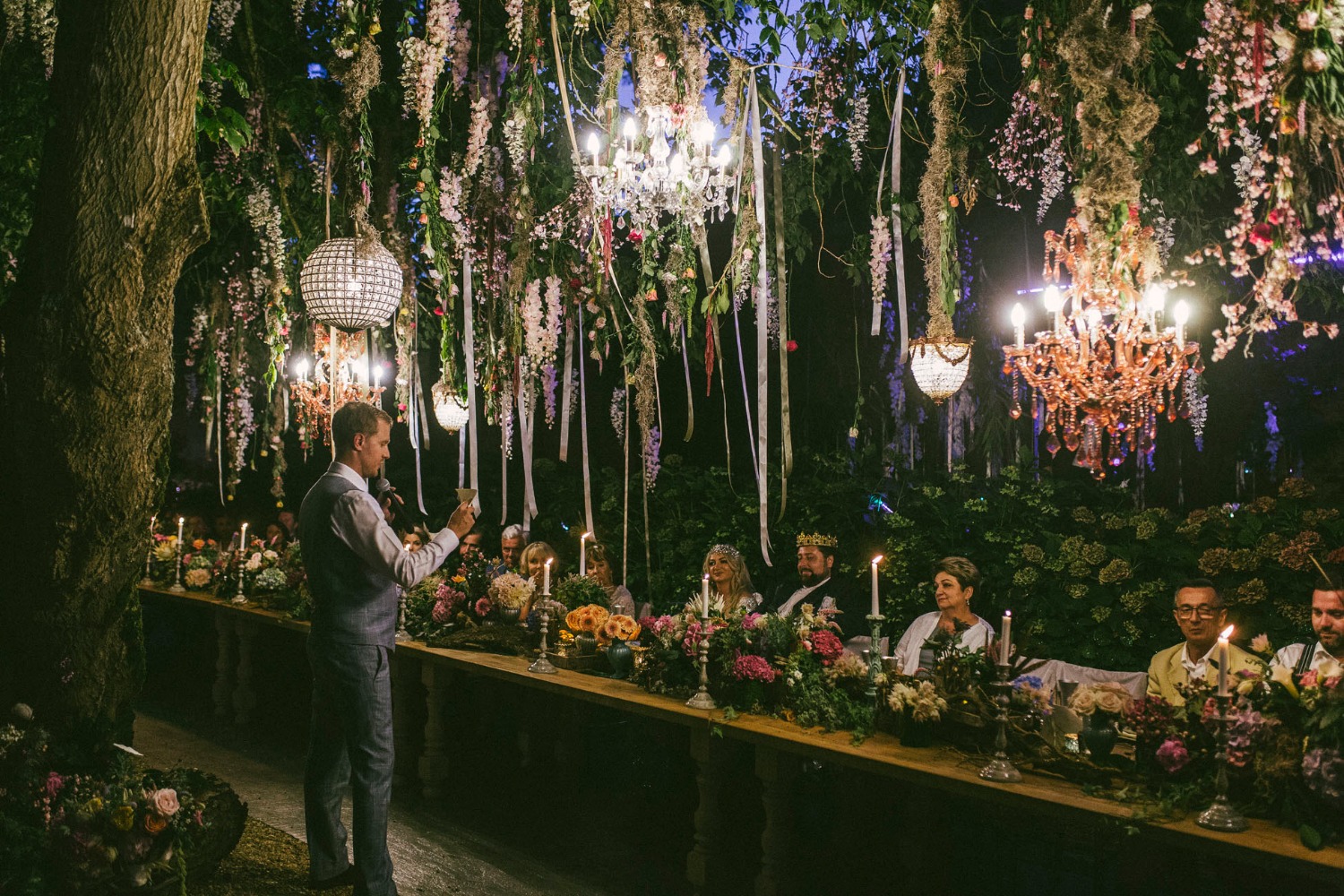 this-castle-wedding-is-mind-blowing