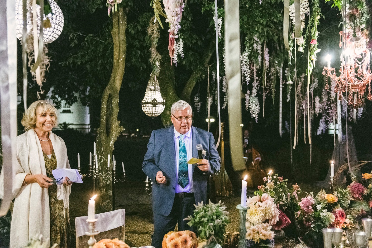 this-castle-wedding-is-mind-blowing