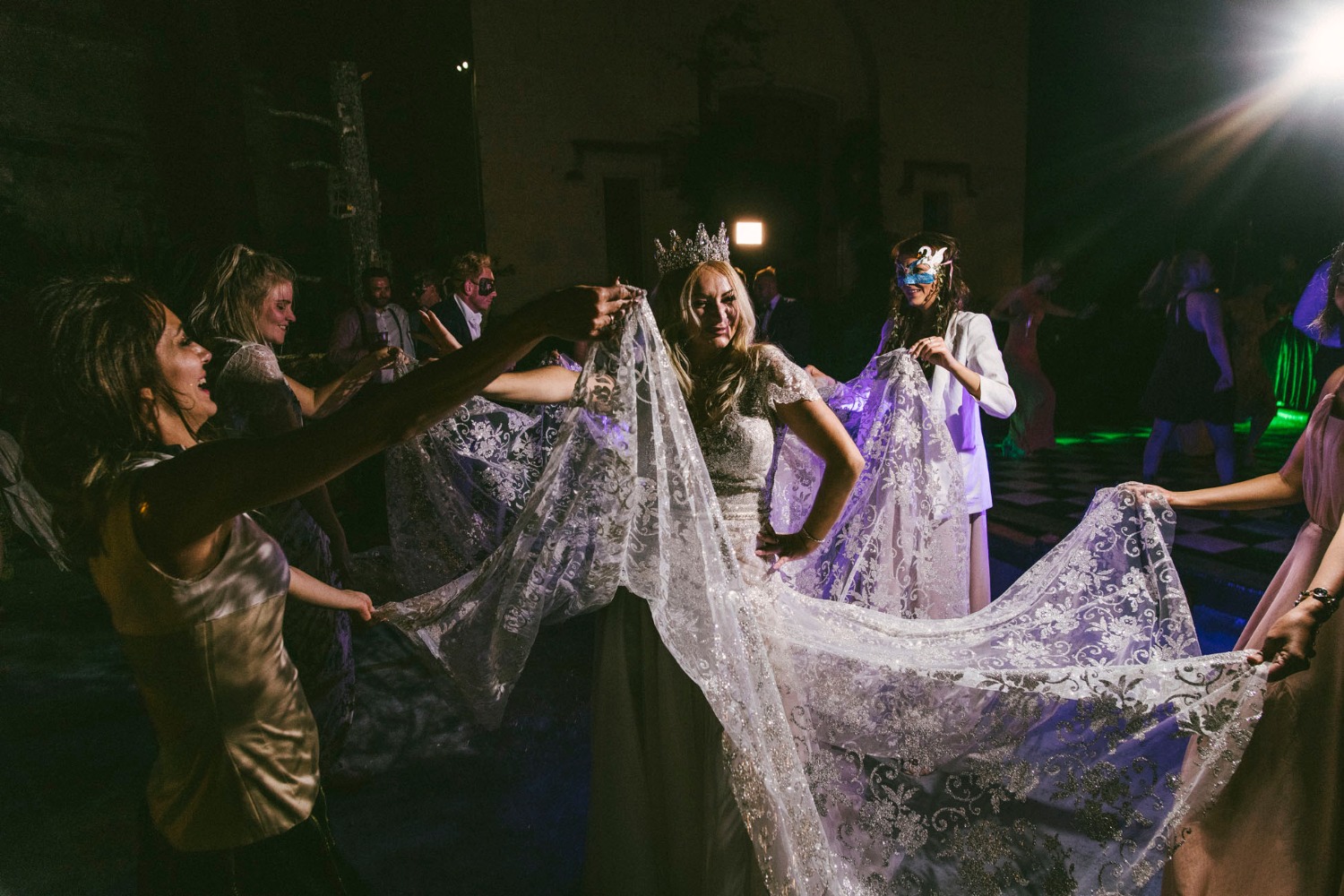 this-castle-wedding-is-mind-blowing