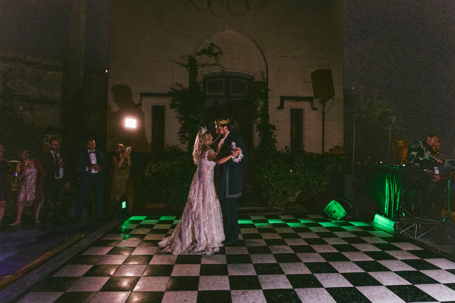 this-castle-wedding-is-mind-blowing