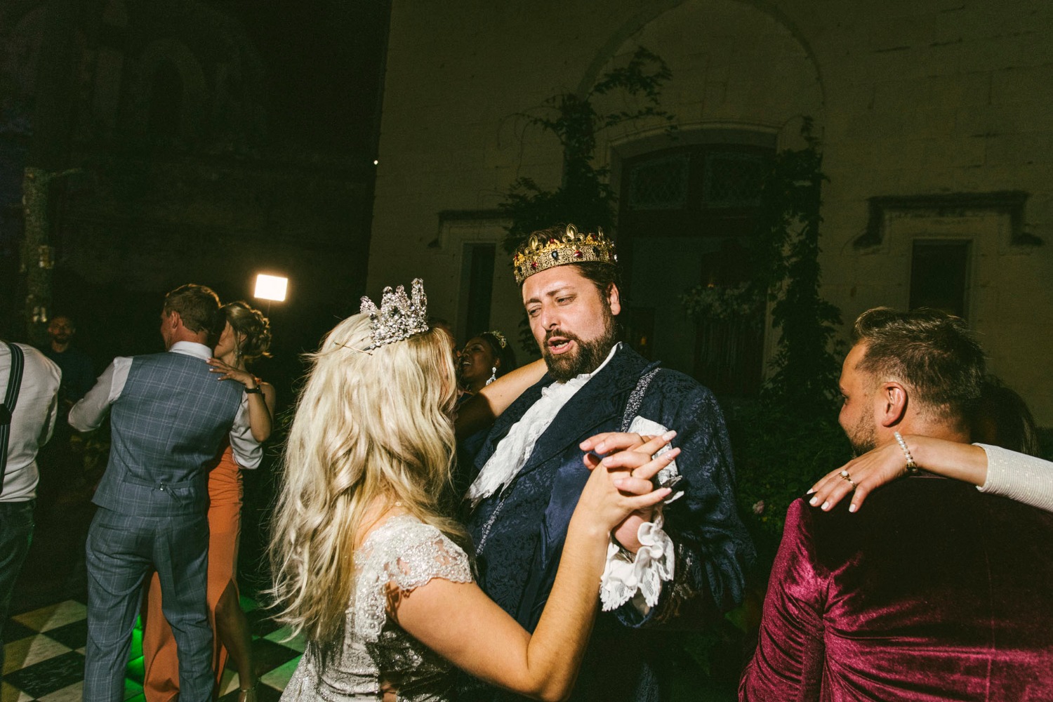 this-castle-wedding-is-mind-blowing