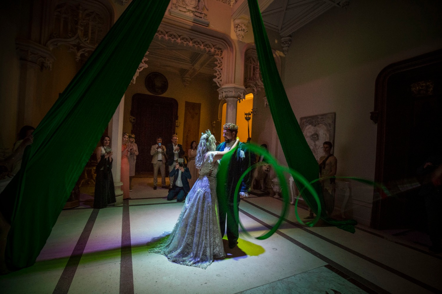 this-castle-wedding-is-mind-blowing