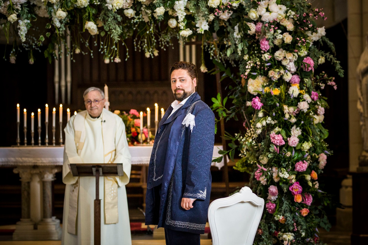 this-castle-wedding-is-mind-blowing