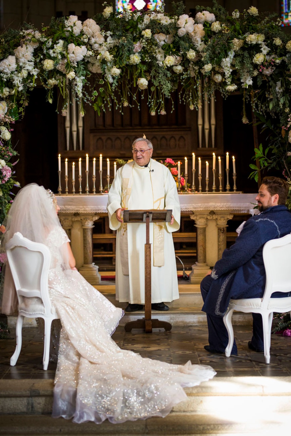 this-castle-wedding-is-mind-blowing