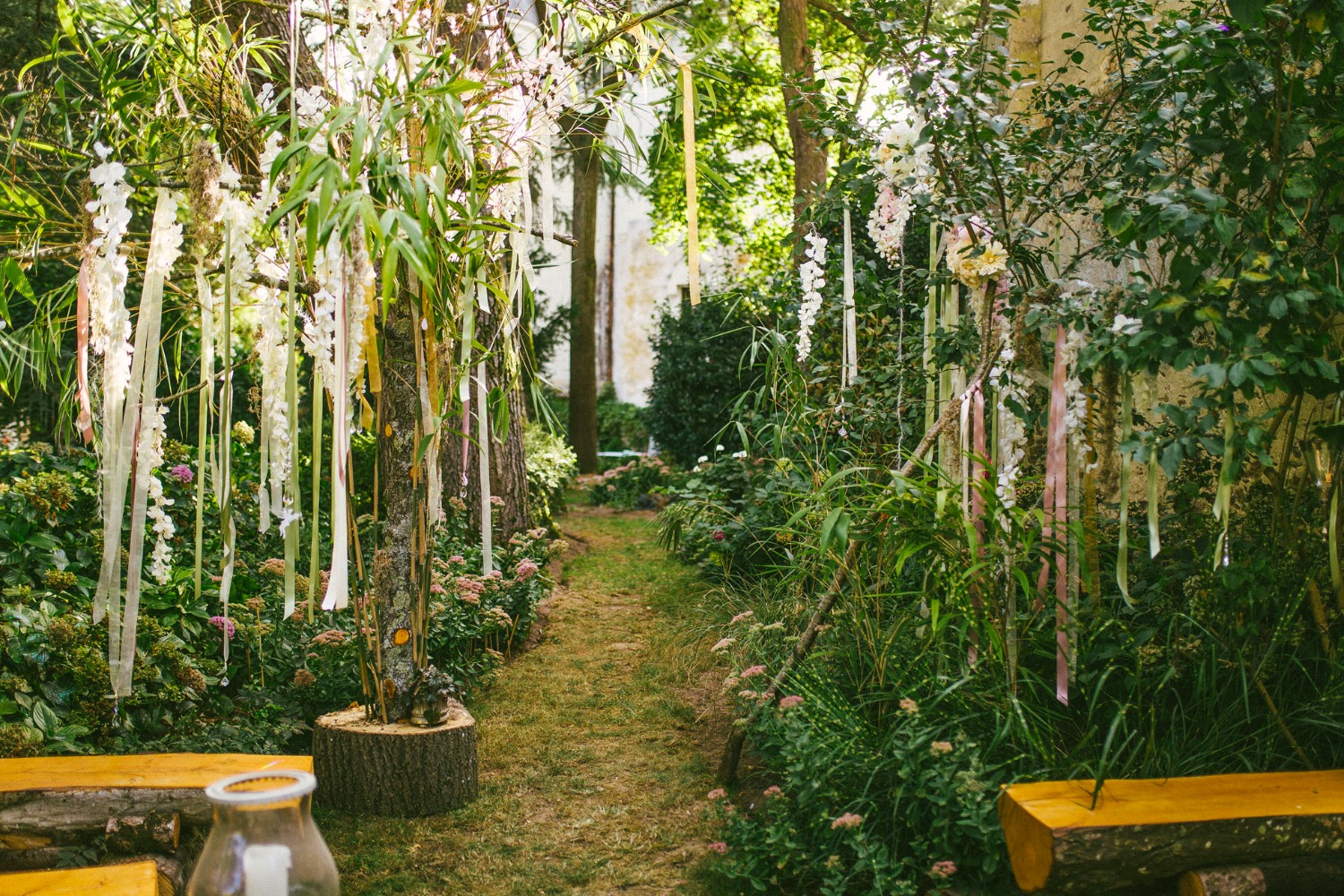 this-castle-wedding-is-mind-blowing