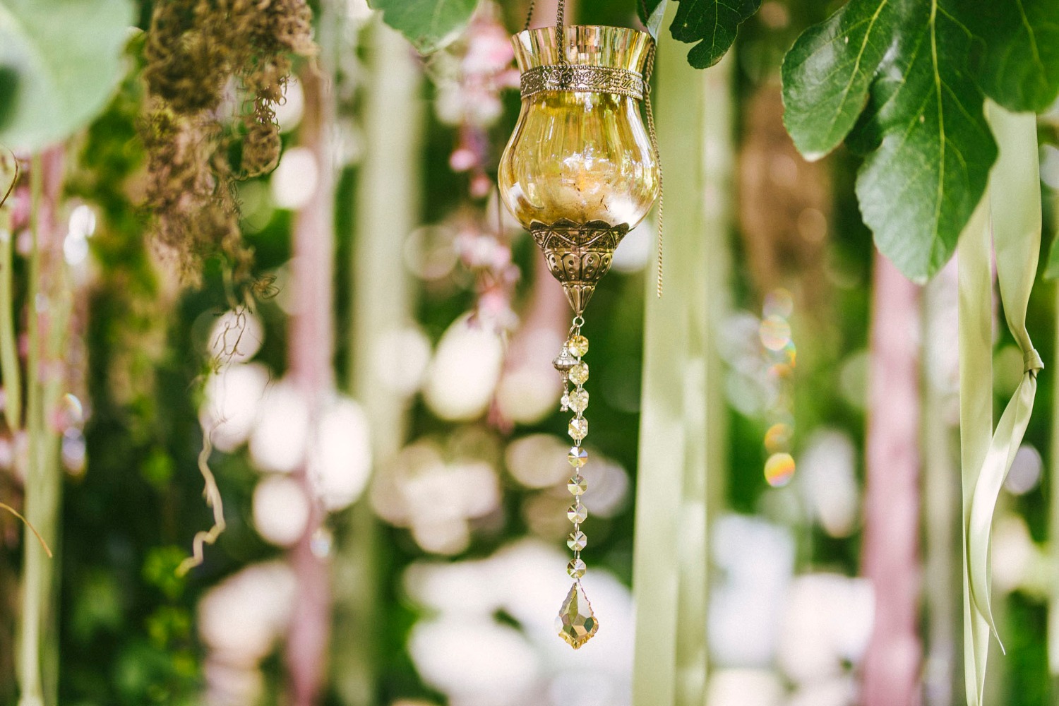 this-castle-wedding-is-mind-blowing