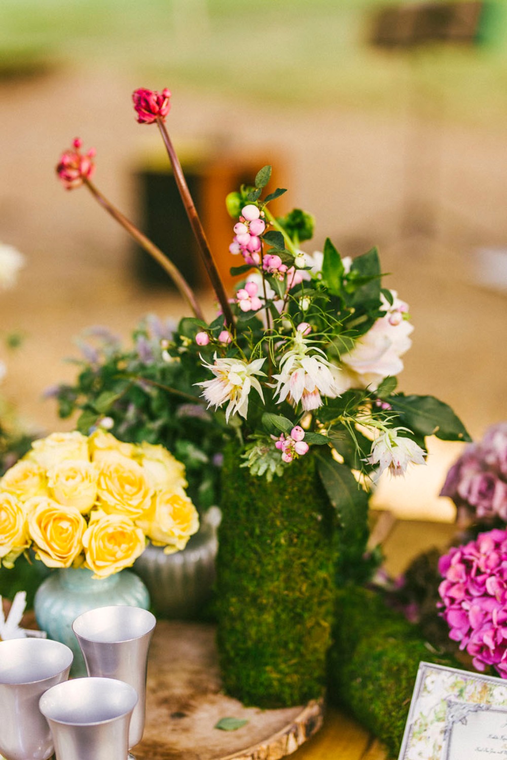 this-castle-wedding-is-mind-blowing