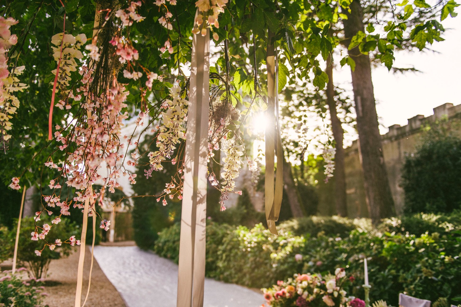 this-castle-wedding-is-mind-blowing