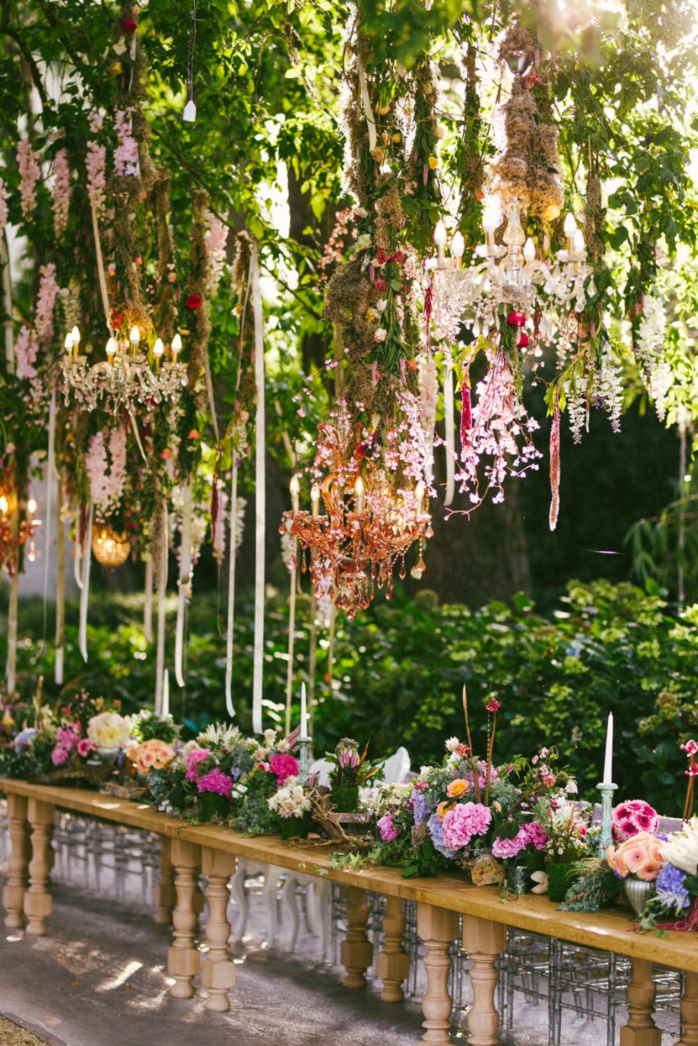 this-castle-wedding-is-mind-blowing