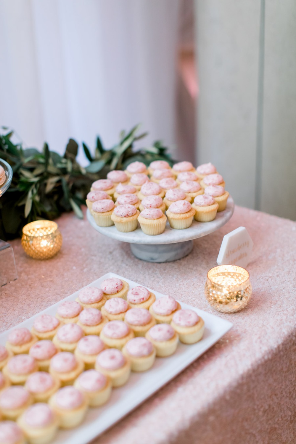 blush cupcakes