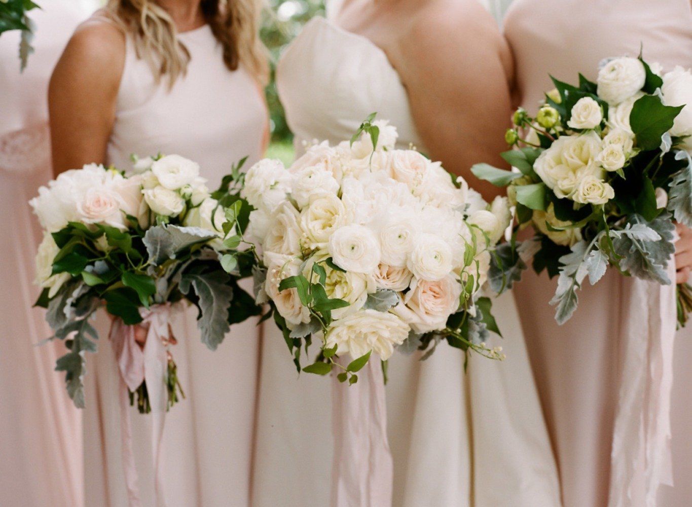 soft pink and ivory wedding bouquets