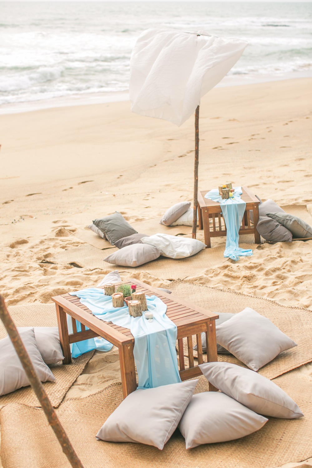 beach wedding lounge