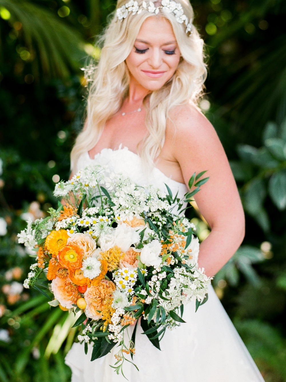Yellow and white bouquet