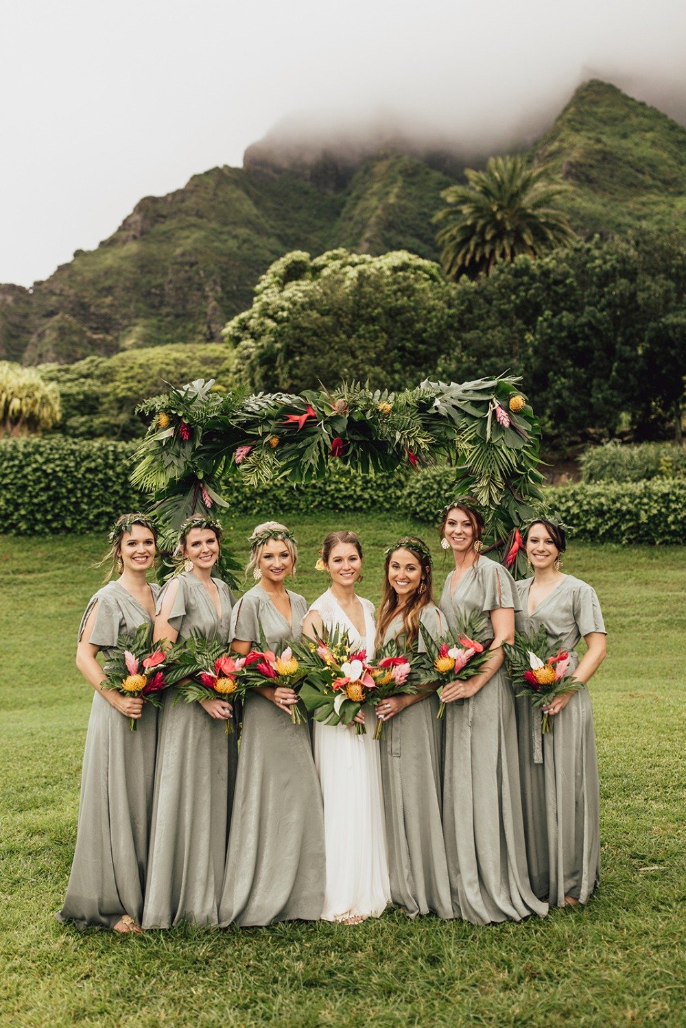 Tropical wedding at Kualoa Ranch on Oahu