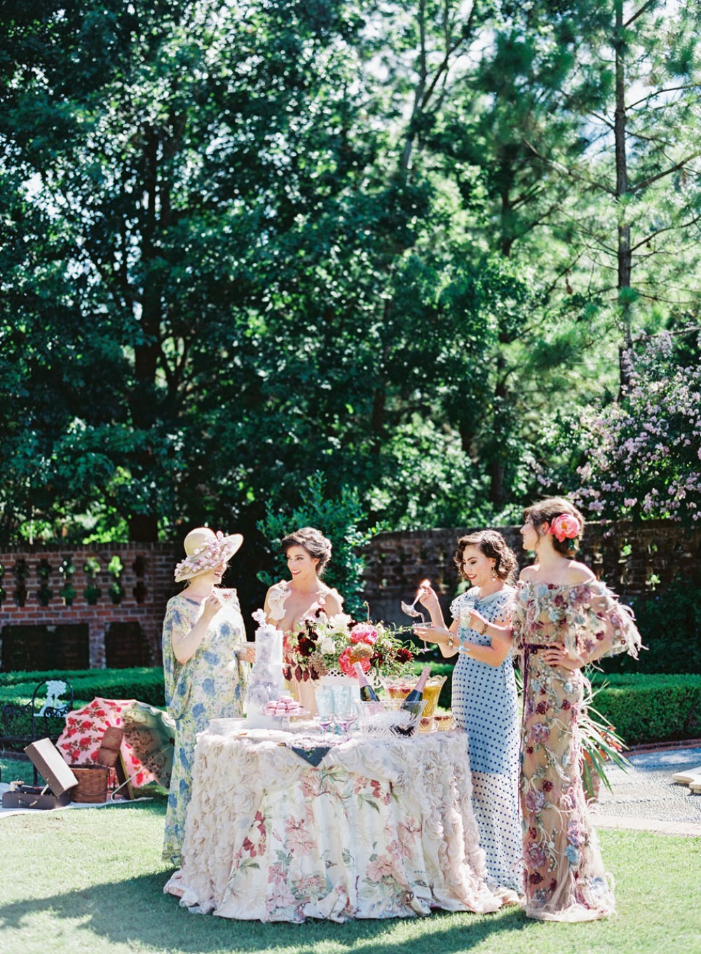 A Vintage Glam Inspired | Bridal Luncheon